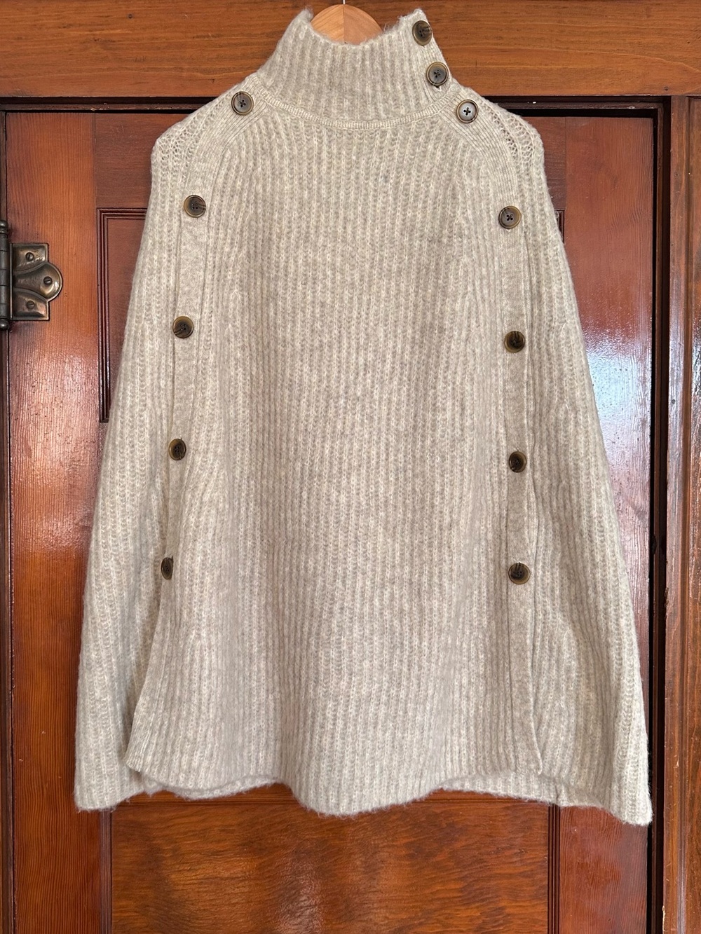 New J.Crew Ribbed Knit Side-Button Turtleneck Sweater Poncho Cape Sz Large / XL